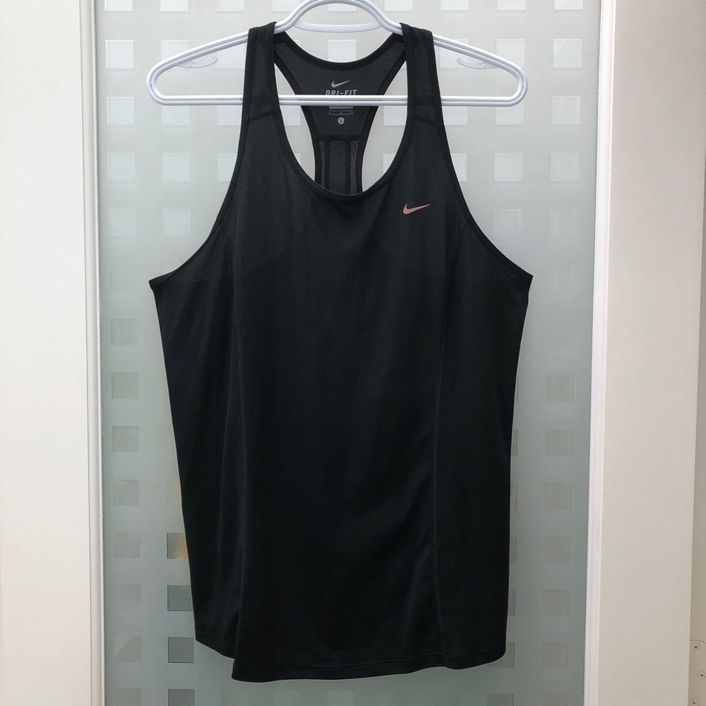 NIKE DRI-FIT Reflective Mesh Back Vent Scoop Neck Tagless Athletic Tank Top NEW! - Picture 2 of 10